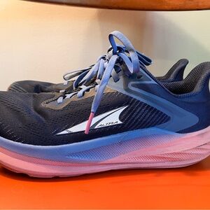 Altra Navy and Light Pink Athletic Shoes